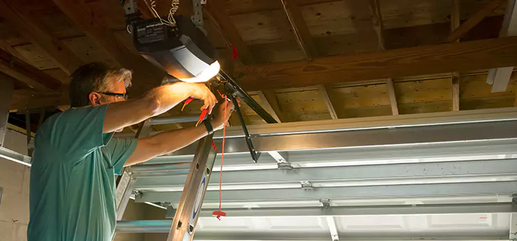 Garage Door Opener Sales and Installation Wallingford Center
