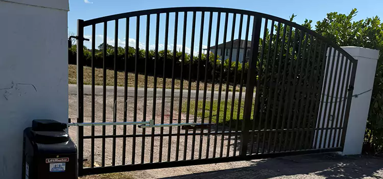 Driveway Fence Repair Wallingford Center